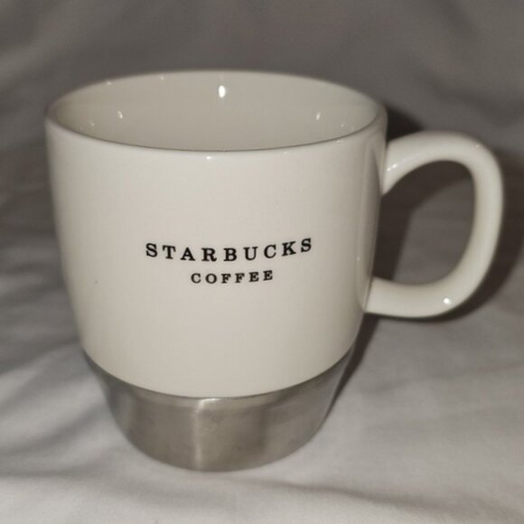 Starbucks Coffee 2006 White Mug Used - Picture 2 of 12